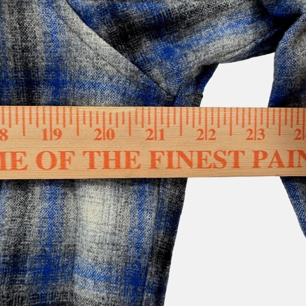 Pendleton Board Shirt Men Medium Blue Grey Plaid 100% Virgin Lace Wool Button Up - Picture 9 of 9